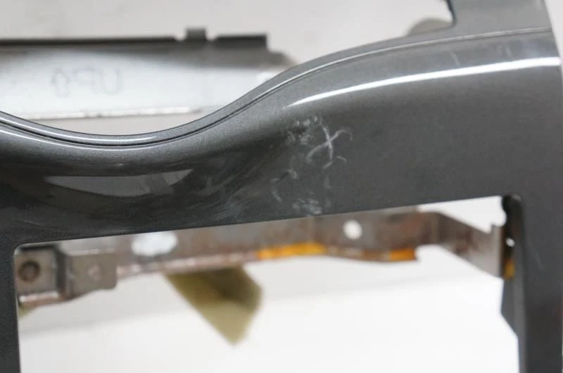 Nissan Quest s 2012 tablero palanca de cambios moldura bisel panel 682601JA1A fabricante original  Foto 2 de 4