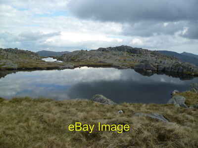 Foto 6x4 Tarns, kleiner Ständer Cockley Beck Es gibt zwei kleine verschiedene T c2013