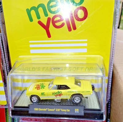 M2 Machines Coca Cola A30 '69 Chevrolet Camaro Z28 Funny Car mello