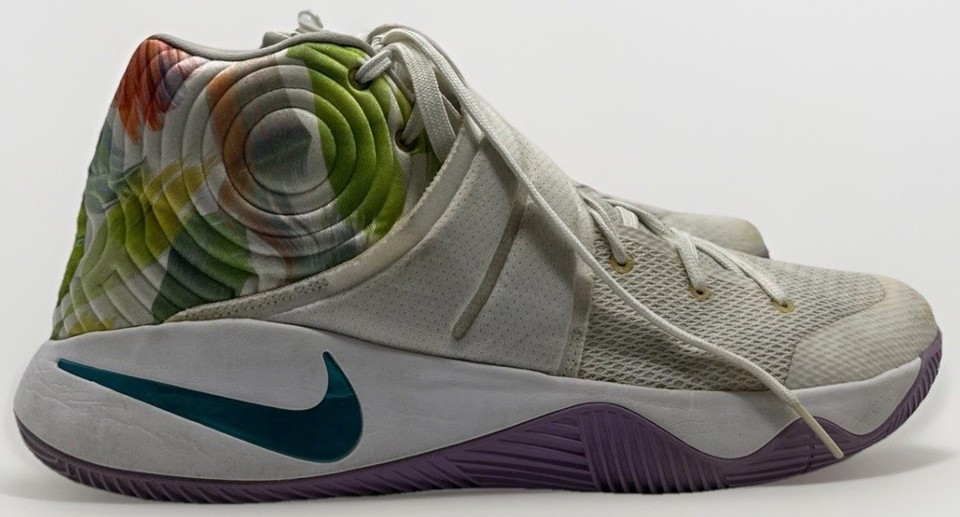Preços baixos em Nike Kyrie 2 Easter - 819583-105 | eBay