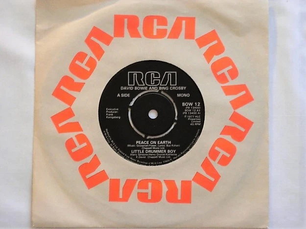 DAVID BOWIE AND BING CROSBY - PEACE ON EARTH/LITTLE DRUMMER BOY - 7" VINYL - RCA - Image 3 of 3