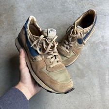 Vintage Nike 1980s Made in USA Internationalist Shoes