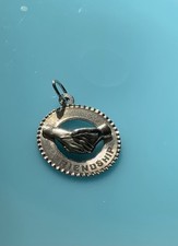 Sterling Silver .925 Vintage Round Charm Friendship Handshake 1.8g