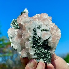 417G Natural chalcopyrite Pyrite Red Quartz Crystal Mineral Specimen/China