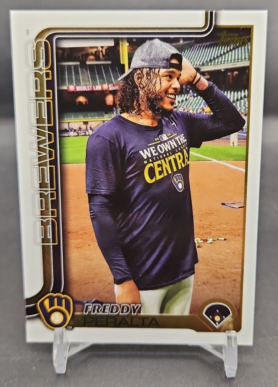 2025 Topps Freddy Peralta #61 Golden Mirror Variation SSP Brewers