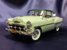 Sun Star 1/18  53 Chevrolet Bel Air 258947