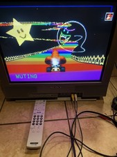Vintage Sony Trinitron CRT TV Flat Screen Television Retro Gaming Remote VIDEO