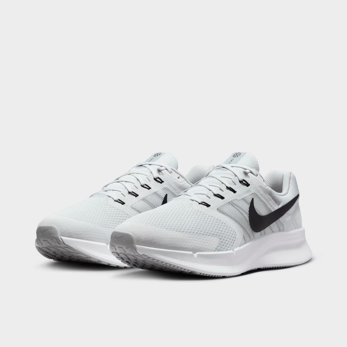 Size 8 - Nike Run Swift 3 Extra Wide Photon Dust Black for sale