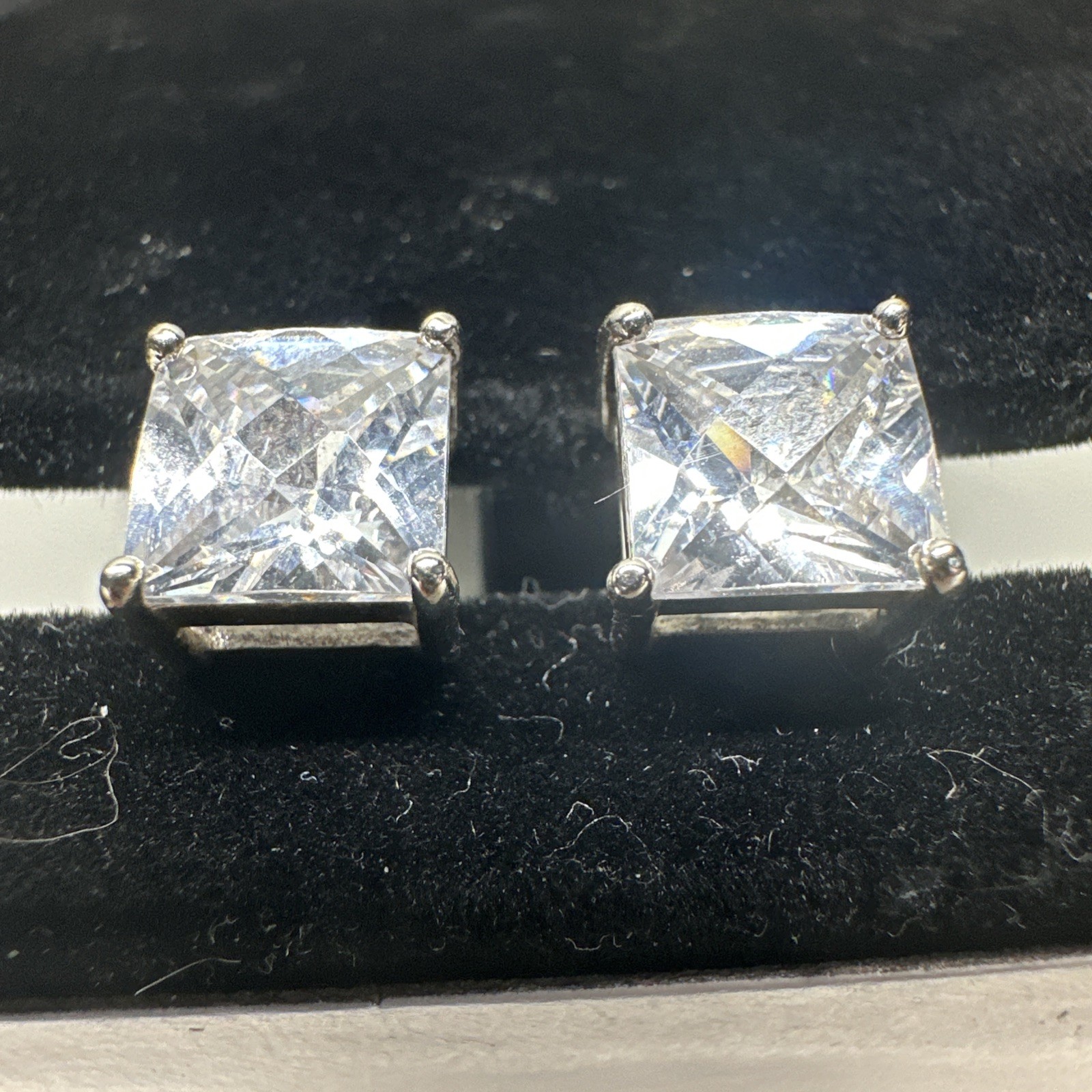 Stunning Solid 925 Sterling Silver Stud Earrings … - image 1