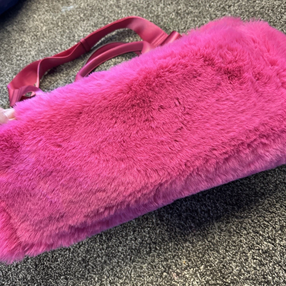 Rosa DKNY Cartera Bolso de Mano Cartera Piel Esponjosa Precio de venta sugerido por el fabricante $148 Foto 4 de 4