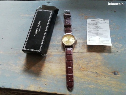 Montre Sport VUILLEMIN REGNIER Quartz - Boîtier Métal Argenté, Bracelet Caoutchouc, Neuf