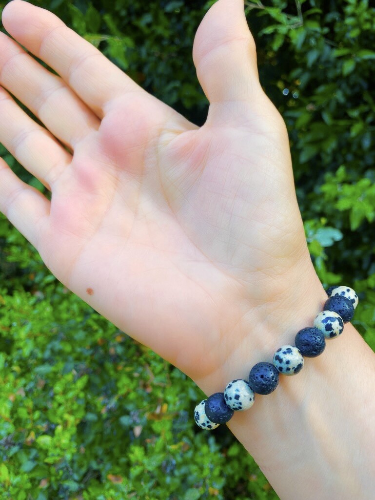 Bracelet Perles Pierre De Lave Et Jaspe Dalmatien – Fait Main – Sur Mesure – Style Tribal