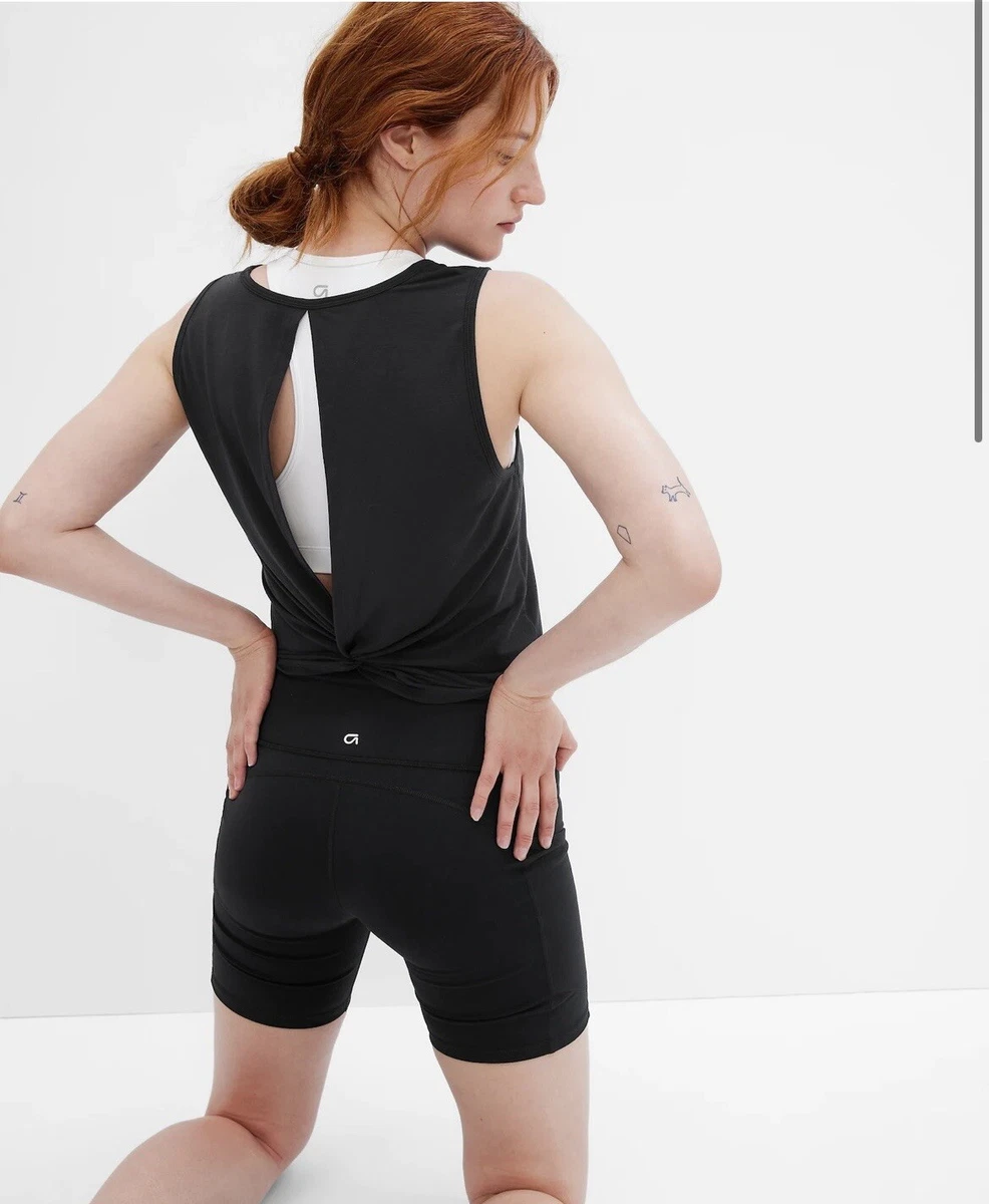 Gap clearance workout tank