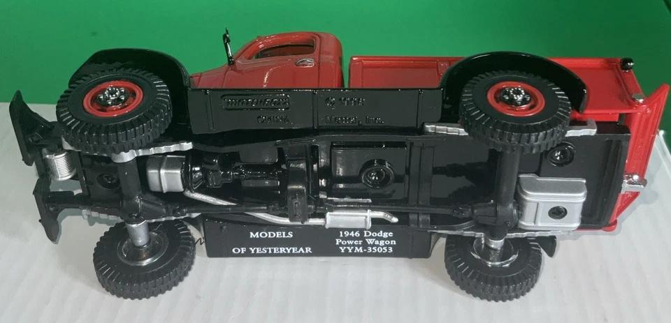 Matchbox Collectibles 1946 Dodge Power Wagon Красные Модели Прошлого Года Новые в коробке - Изображение 2 из 4