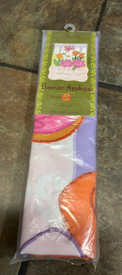 TOLAND~   'HOW DOES YOUR GARDEN GROW?'  ~ LARGE GARDEN FLAG~ 28'' X 40''  ~ NIP
