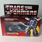Hasbro Transformers G1 Autobot Tracks action figure nearly complete w/ box 1985