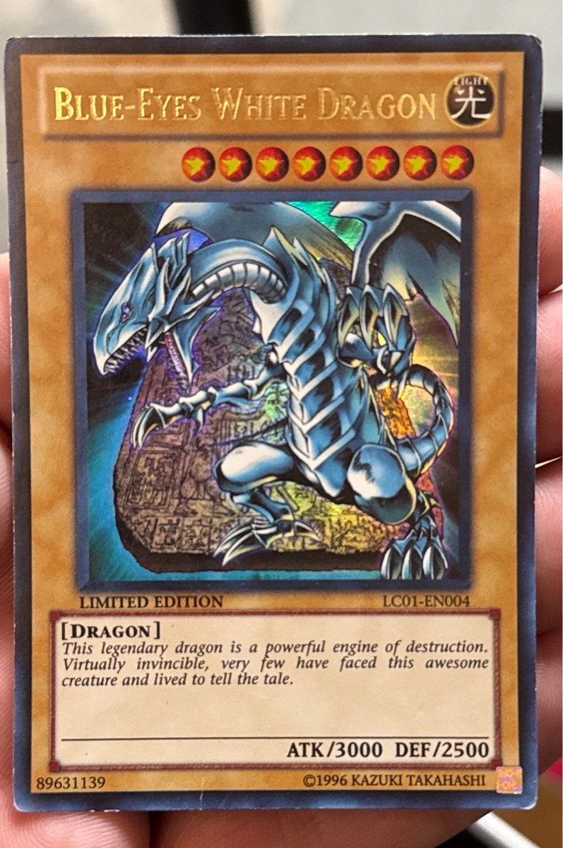 Blue-Eyes White Dragon LC01-EN004 Legendary Collection Ultra Rare