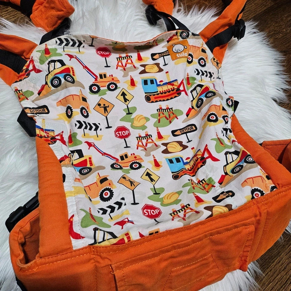 Portabebés Tula Exclusivo RARO Sitio de Construcción Vehículos Naranja Foto 3 de 4