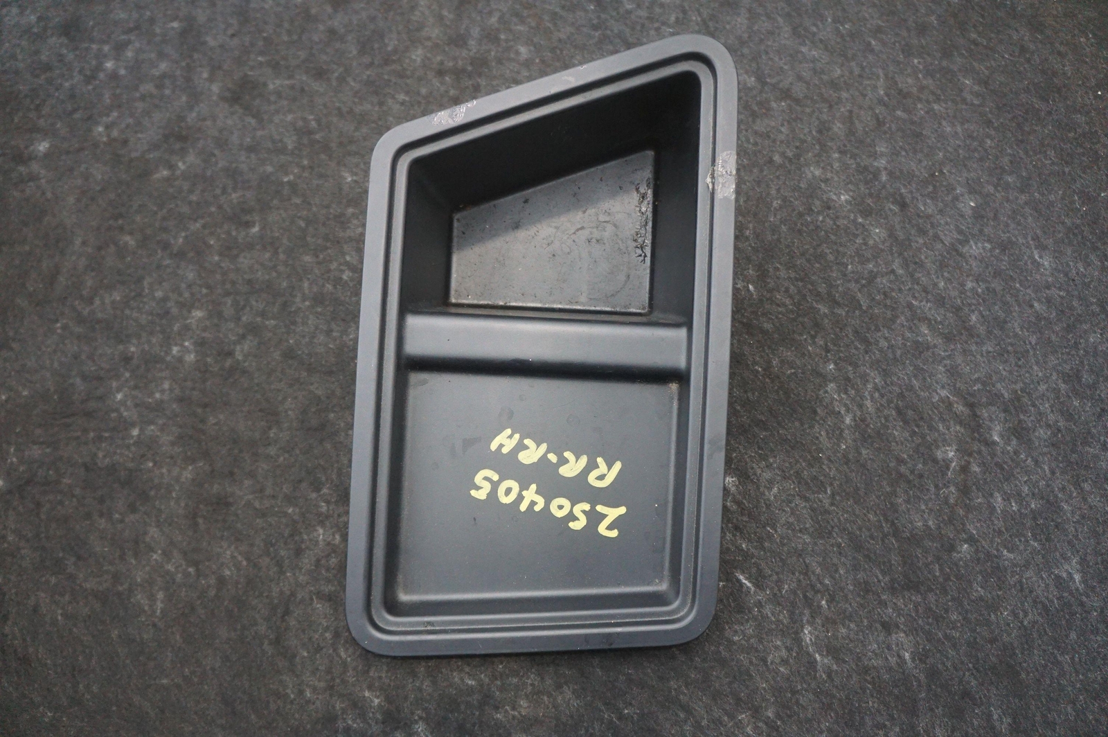 Rear Right Interior Trunk Storage Box 7218588 Rolls Royce Ghost Series I 2009-14