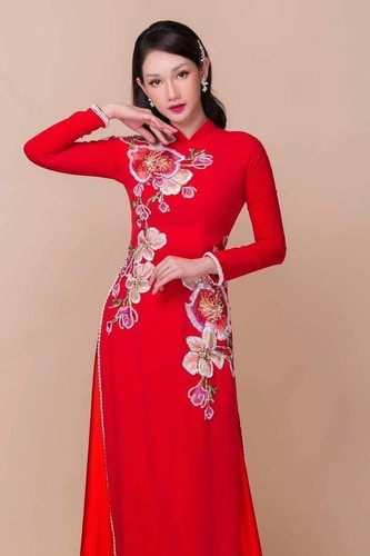 Ao Dai Co Dau, Đinh Hôn, 4 Tà, Beaded Designer Dress W/ Lụa Thái Tuan Pants. 2XL