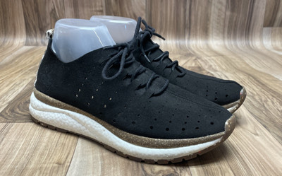 OTBT Alstead Step Lite Sneakers Sz 9.5M Black Faux Suede Upper Cork Footbed