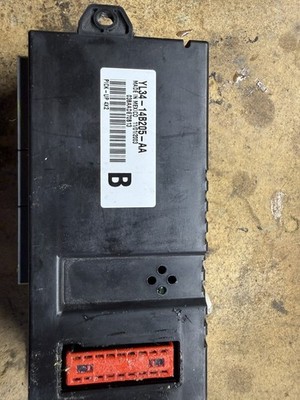 1999-2004 FORD F150  MULTIFUNCTION BCM GEM MODULE YL34-14B205-AA OEM