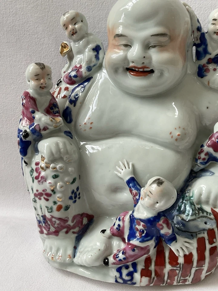 Ancien Bouddha Rieur avec les cinq enfants , ca 1900-1920 Chine - Photo 2/4