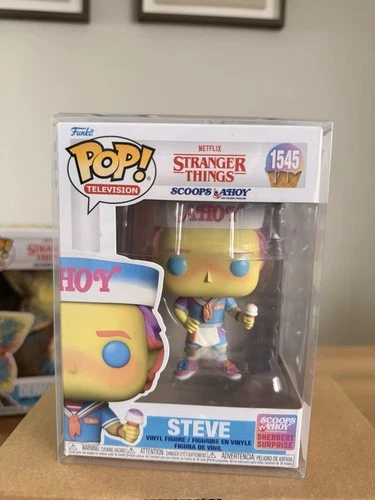 Funko Pop! Vinyl Stranger Things Steve Scoops Ahoy Exclusive #1545 Figure