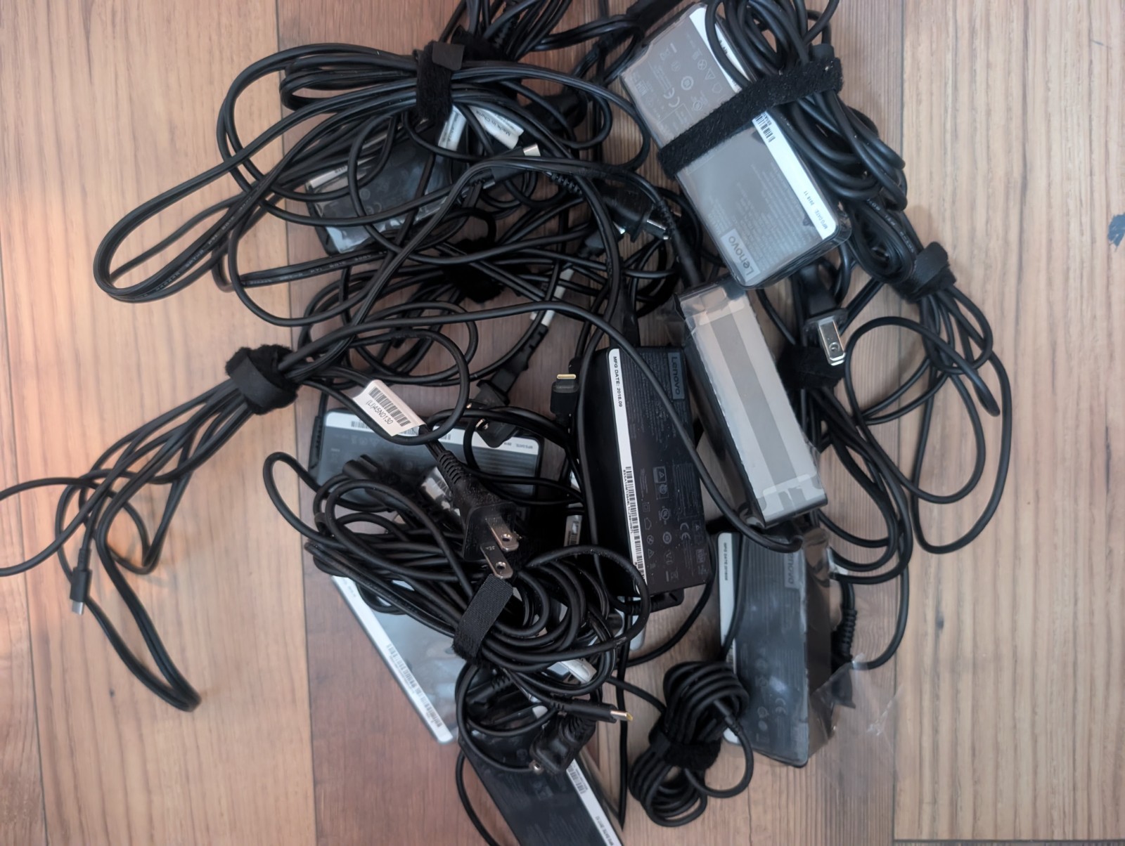 Laptop T480 T570 T580  X270 X280 X1