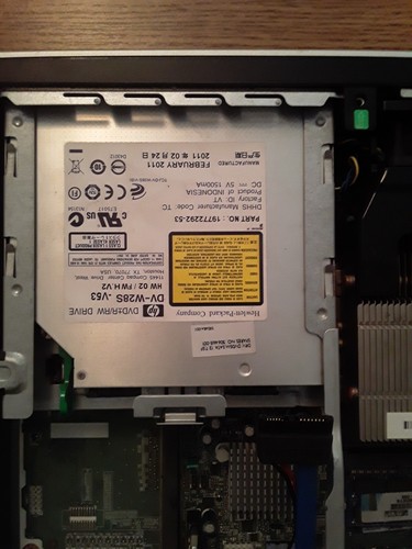 HP Compaq 8200 Elite Ultra Slim USFF desktop w/ AC, caddy, i3, 4GB, No HD No OS - Picture 8 of 24