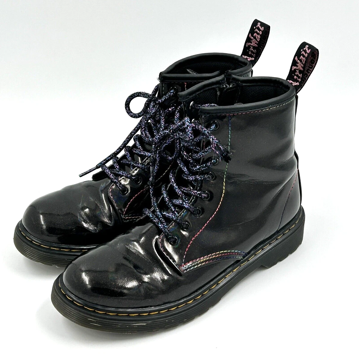 Doc martens cheap rainbow stitch