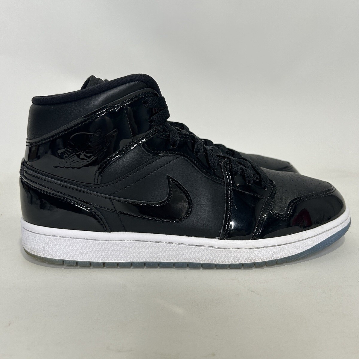 Nike Air Jordan 1 Mid SE “Space Jam/Black White” DV1308-004