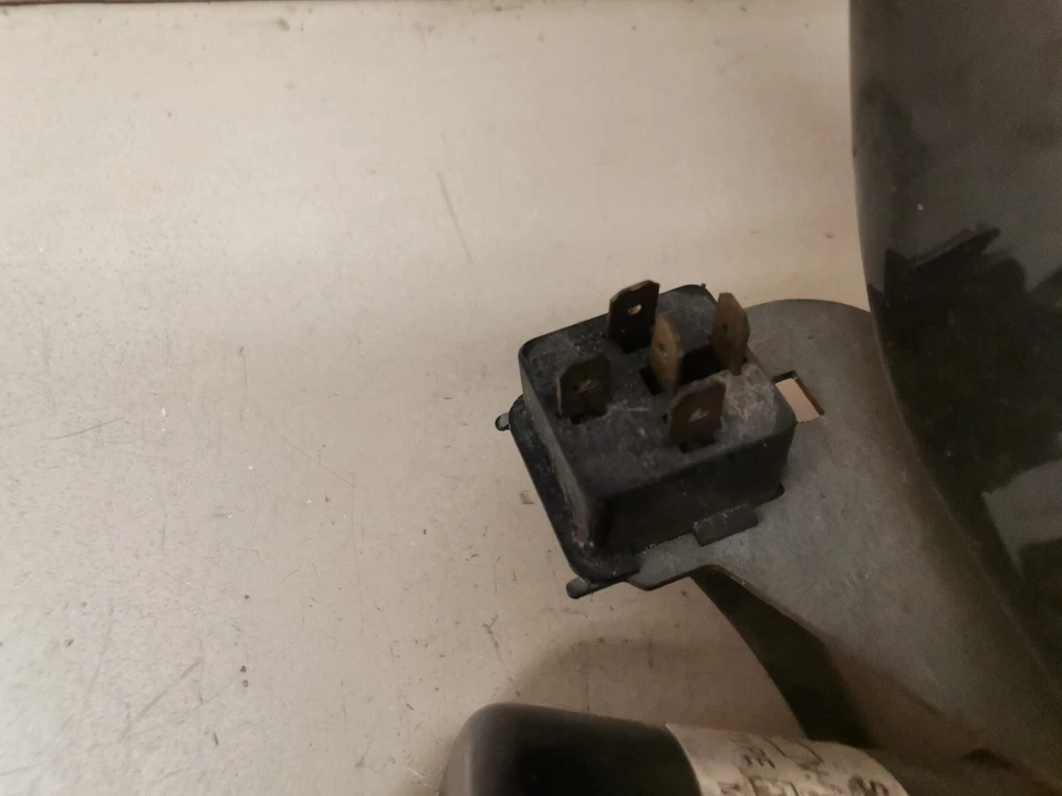 Moteur essuie glace avant TALBOT HORIZON - Photo 3/4