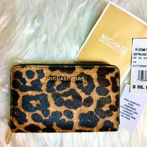 michael kors maroon wallet