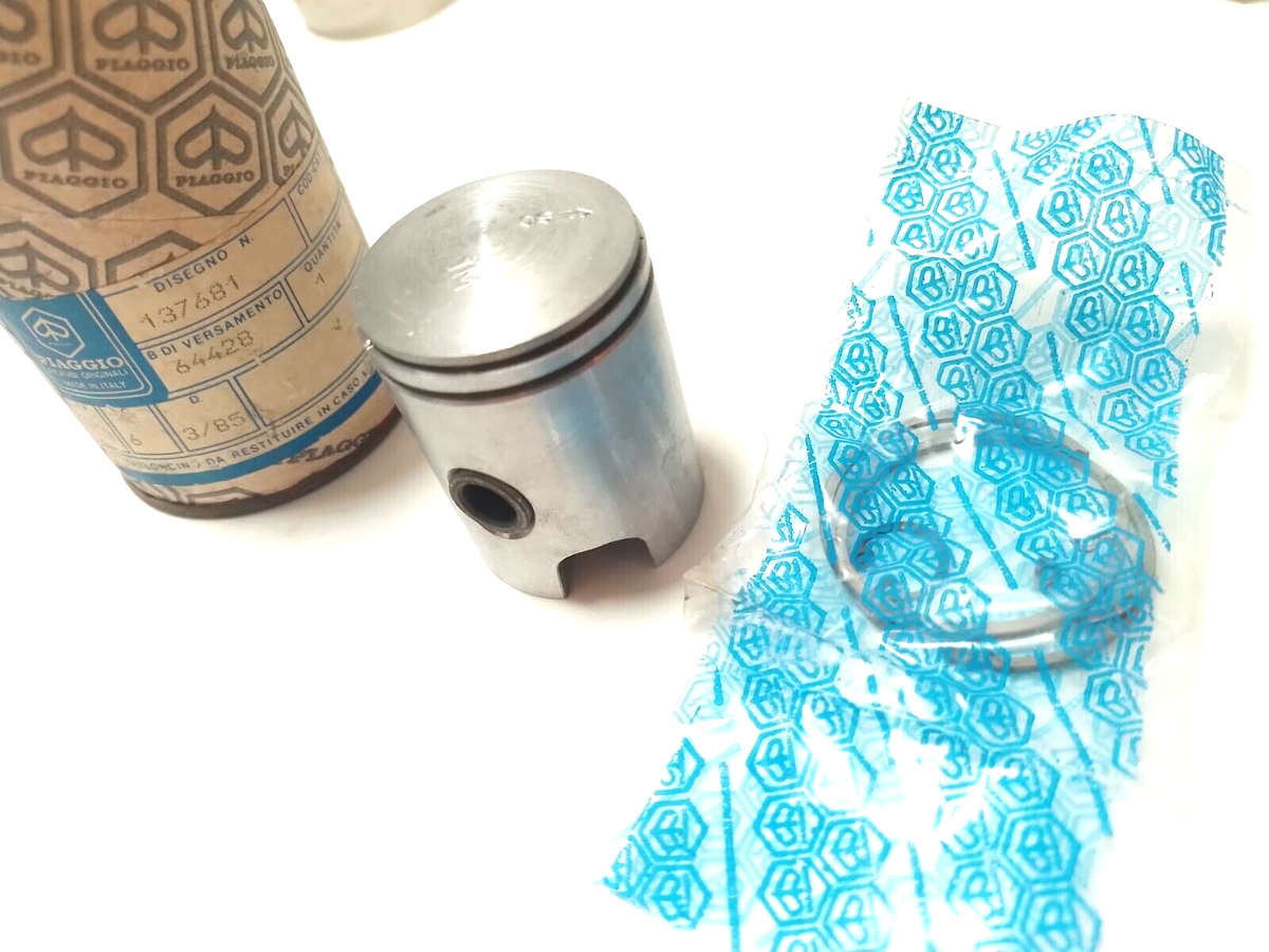 Original Vespa Piaggio Piston Ricambi Originali 137681 for