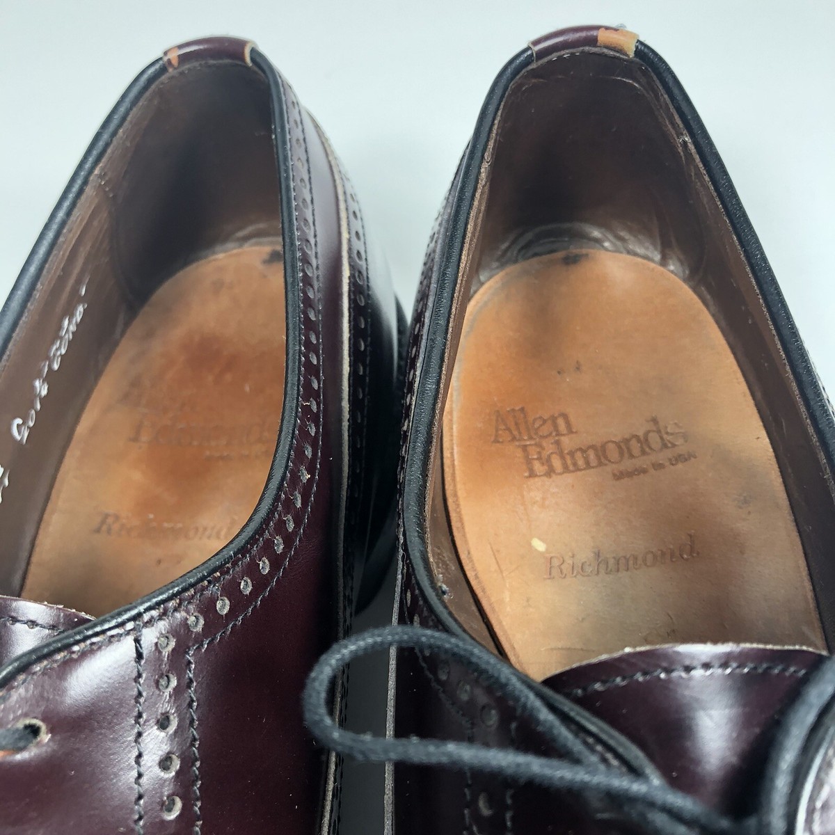 Allen Edmonds Richmond 8477 Longwing Wingtip Burgundy Oxford  display picture 3