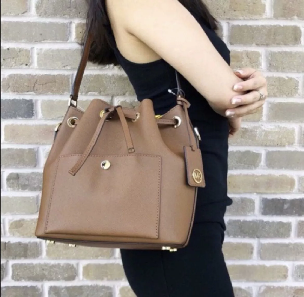 MICHAEL Michael Kors 'greenwich Medium' Shoulder Bag in Brown