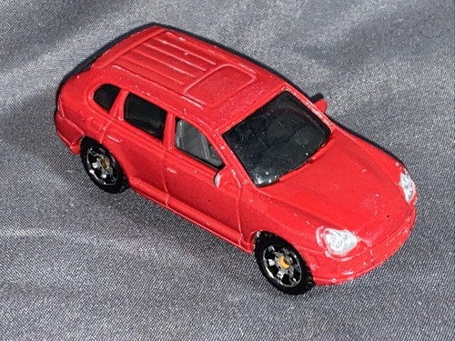 Matchbox porsche cayenne