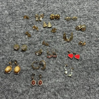 Vintage Lot Of (20) Pairs Pierced Gold Toned Earrings Multi Color Dangle, Stud.