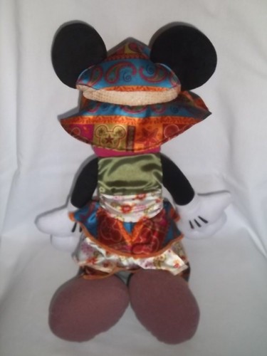 DISNEY WORLD PARKS 18" Plush BOHEMIAN MINNIE MOUSE Paisley Dress Lg Stuffed Doll - Picture 4 of 4