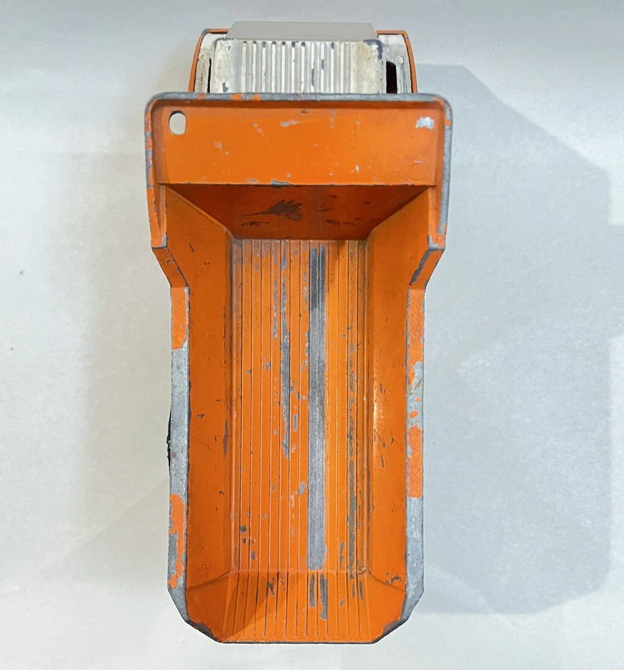 Vintage 1975 Hubley Gabriel Mighty-Metal Truckers Dump Truck Orange and White 8” - Image 3 of 4