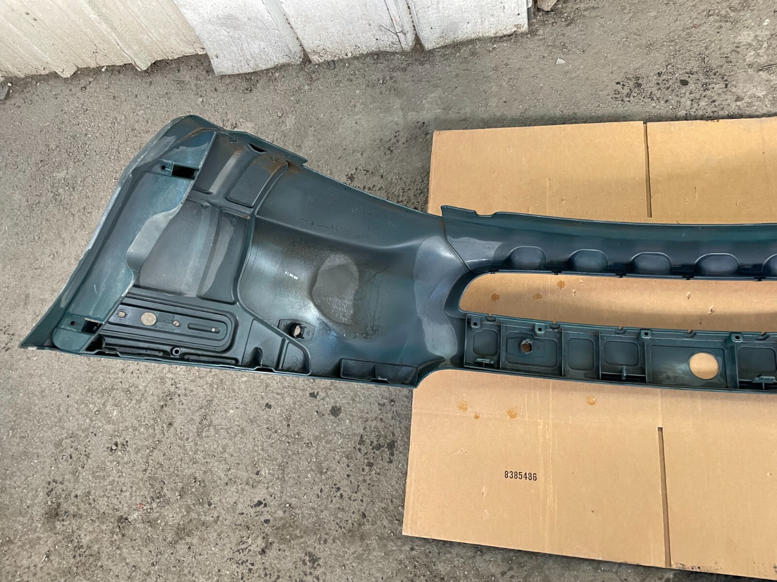 2010 2011 2012 BUMPER FRONT ASTON MARTIN OEM AD43-17D957