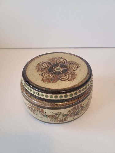 Barattolo porta caramelle vintage rotondo del rinomato Tonala Potter Carlos Villanueva - Foto 1 di 10