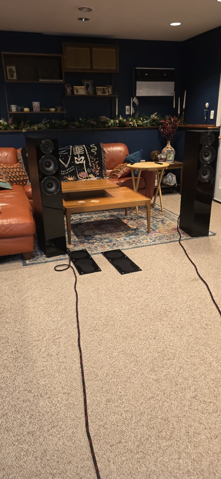 Wharfedale Diamond 12.4 Floorstanding Speaker