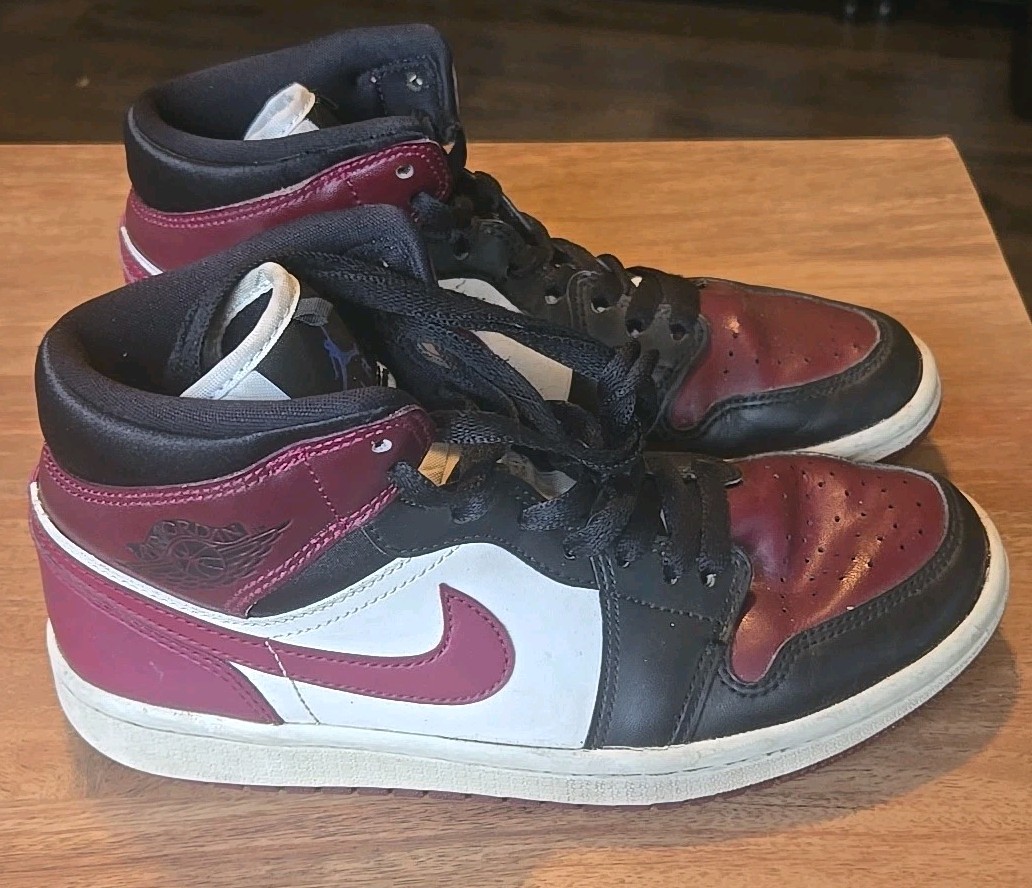 靴 NIKE WMNS AIR JORDAN 1 MID SE CZ4385-016 s-l400.jpg