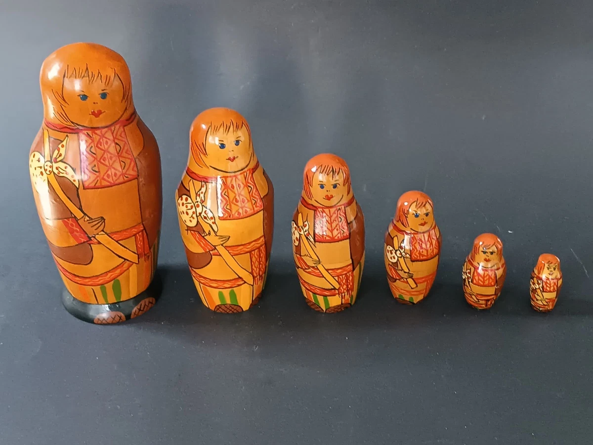 Poupées gigognes vintage Matriochka Poupées gigognes fabriquées en Russie Poupées gigognes peintes à la main Poupées gigognes en bois Poupées gigognes dorées ouvragées - France