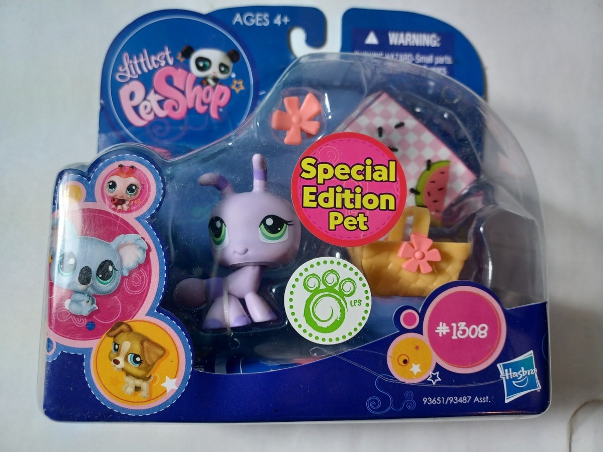 2009 Littlest Pet Shop 1308 Purple ANT Picnic Basket Special