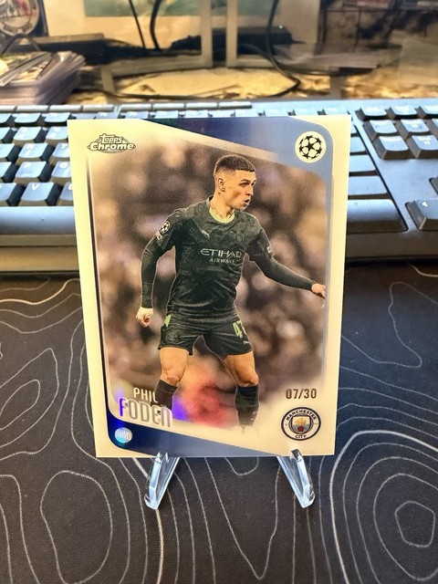 Topps Chrome UEFA 2026 Phil Foden Manchester City White Refractor SSP. /30