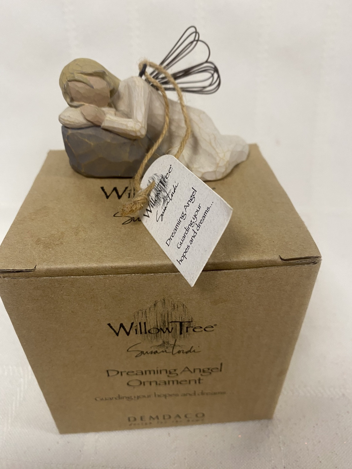 Willow Tree Dreaming Angel Figurine (#26179) 2004 SUSAN LORDI Collectable 2.5