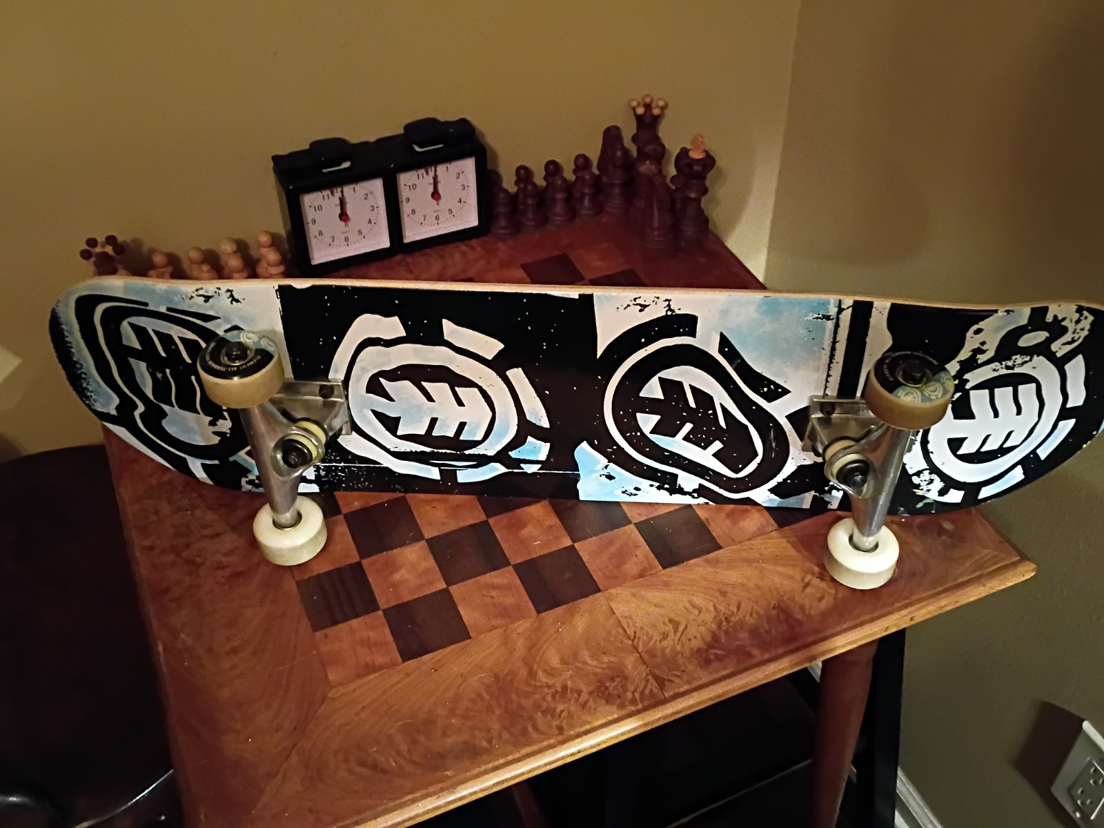 Element Complete Skateboard 31"x8"- Deck Trucks Wheels- Asse